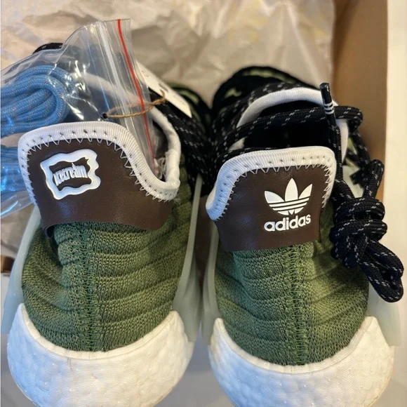 adidas NMD Hu
Pharrell x Billionaire Boys Club Running
Dog Green - Picture 4 of 4